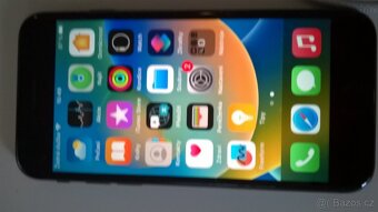 iPhone 8/ 64Gb - 8