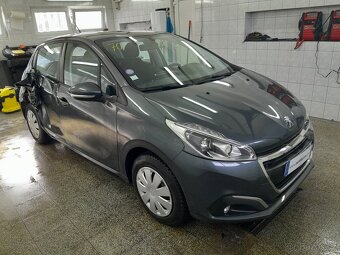 Peugeot 208 1,2 VTI - 8