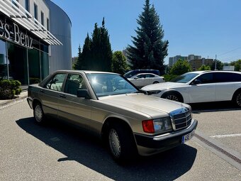 Mercedes-Benz 190e 2.3 8v Švýcarská verze - 8