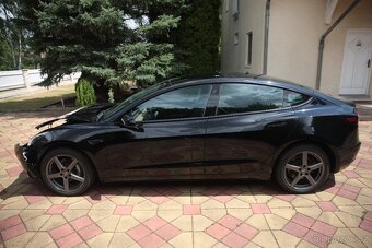 Tesla 3 Refresh RWD Standart Range 12/22 50000Km DPH - 8