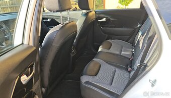 Kia e-Niro 40 kWh 11/2021, 3F, stav nového auta, +DPH - 8