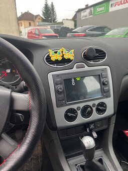 Ford Focus 1,6 LPG - 8