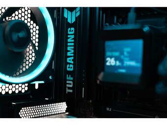 Herní PC - Ryzen 7 9800X3D / 32GB / 2TB / RTX 5090 32GB - 8