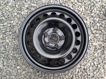 16 plechové disky VW Touran II,VW Caddy od 2020 - 8