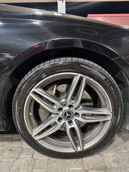 Mercedes-Benz e220d w213 143kW AMG paket - 8