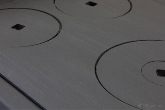 Keramická kachlová kamna s troubou na tuhé palivo - 8