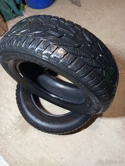 Zimní 195 65 r15 - 8