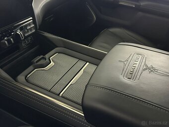 Dodge Ram 1500 Limited 5,7 2022 - 8