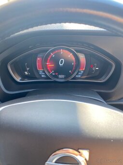 Volvo V40 D3 - 8