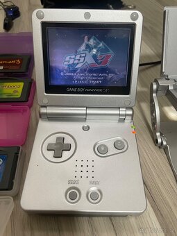 Konzole Nintendo GameBoy Advance SP - 8