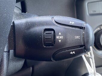 Citroën C3 Picasso 1.4 VTi ,  70 kW benzín, 2013 - 8