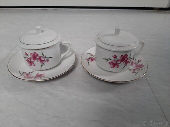 Hrnky s podšálky - 8