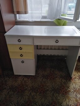 Prodám šicí stroj veritas - 8