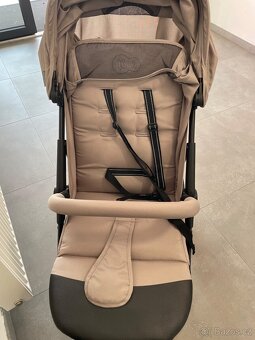Zánovní kočárek Kinderkraft Trig 3 Stone beige - 8