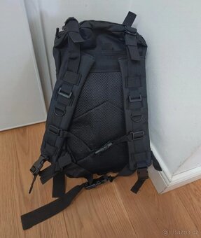 Černý taktický batoh - 8
