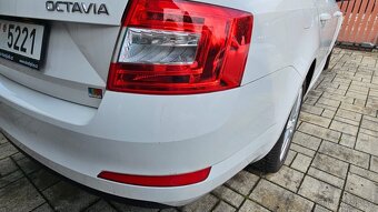 ŠKODA OCTAVIA - 8