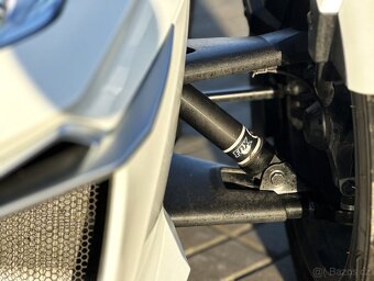 Can-am Spyder 1330 RT S SE6 MY2017 - 8