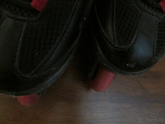 Kolečkové brusle Action 35-38 - 8