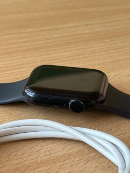 Apple Watch SE 2 2024 - 95% - 8