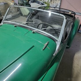 triumph tr3 - 8
