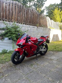 Honda CBR600 RR - 8