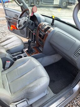 Hyundai Terracan 2,9crdi 120kw - 8