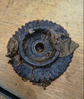 Originální nové díly Uloženka CCCP Dněpr M67-36 M72 k750 - 8