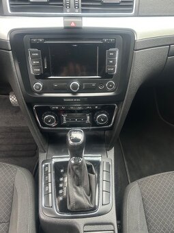ŠKODA SUPERB 2 STYLE 2.0TDI 125KW DSG  MODEL 2015 198000KM - 8