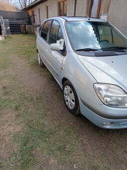 Renault Scénic - 8