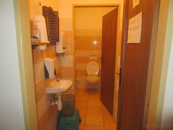 Pronájem-obchod 130m2 - 8