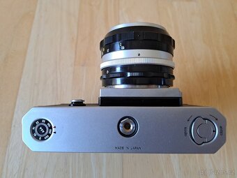 Nikon F - 8