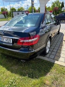 Mercedes w 212 E350d 2010 - 8