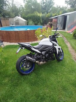 Suzuki GSX-S 1000 - 8