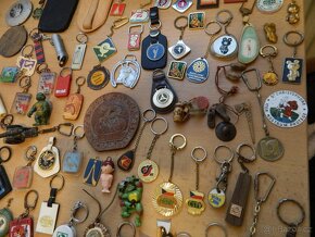 Prodám retro klíčenky. - 8