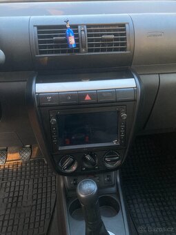 Volkswagen Fox 1.4i 55kw - 8