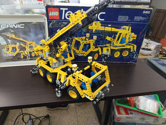 LEGO Technic 8460 Pneumatic Crane Truck +návod+box - 8