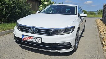 VW Passat B8 R-line 2.0TDI 110kW 7DSG NAVI ACC Kůže - 8