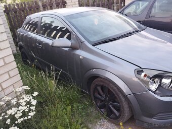 Opel Astra H GTC 1.4 benzín. - 8