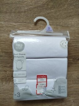 Balíček chlapeckého oblečení, velikost 62/68 - 8