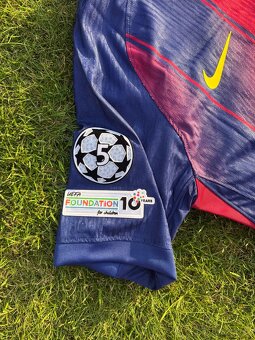 Dres Lamine Yamal FC Barcelona 2025/26 - 8