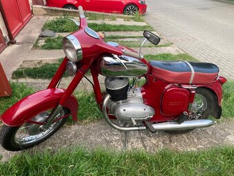 Jawa 250 - 8