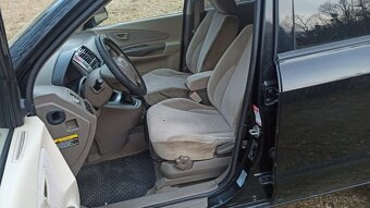 HYUNDAI TUCSON - 8