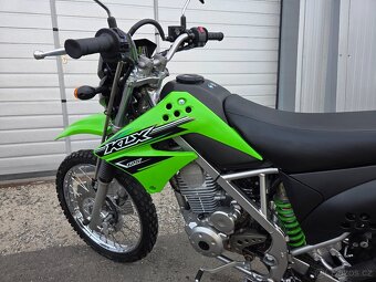 KAWASAKI KLX 125 2017 - 8
