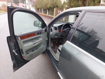 Volkswagen Touareg - 8
