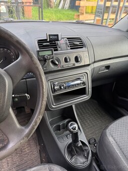 Škoda fabia 2, 1.6. TDI, r.v. 2010 - 8