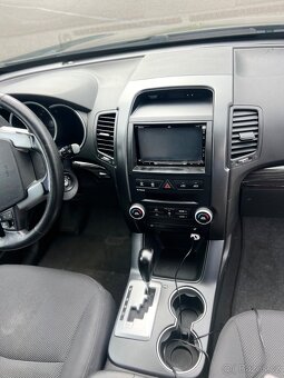 Kia Sorento 2.2 nafta 2010 r automat - 8