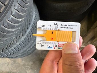 Land Rover disky + zimní pneu Michelin 255/55 R20 6mm - 8