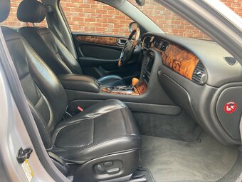 Jaguar Xj8 4.2 219kw r.v-2005 - 8