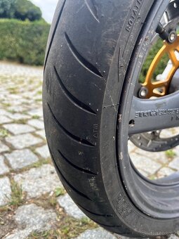 Suzuki GS500E A2 - 8