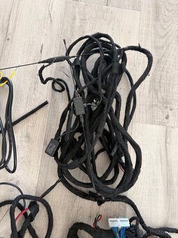 LCD display TV do Mercedes GLS - 8